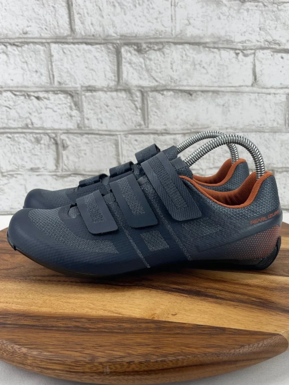 Pearl Izumi Quest Road Womens Sz. 9/40 Dark ink /Copper 3-Hook&Loop Cycling Shoe